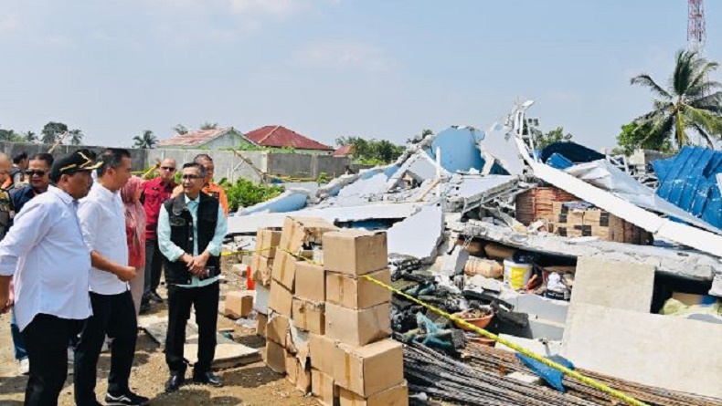 Bey Machmudin Kunjungi Lokasi Bencana di Bogor, Imbau Warga Waspada Cuaca Ekstrem