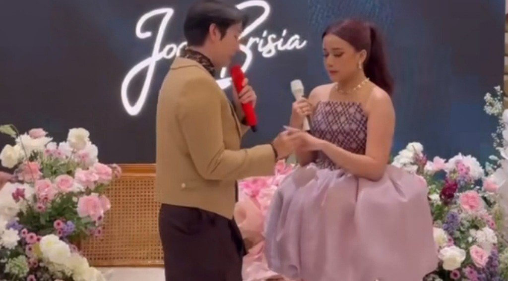 Momen Manis Brisia Jodie Diberi Cincin, Jonathan Alden: Ada Feeling ke Depan Ini Orangnya