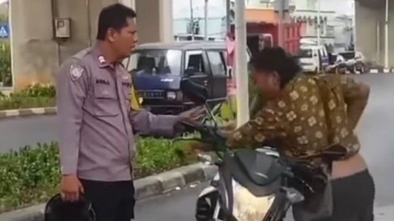 Terungkap, Pria Bersajam yang Ditangkap Bhabinkamtibmas di Jaktim Positif Narkoba