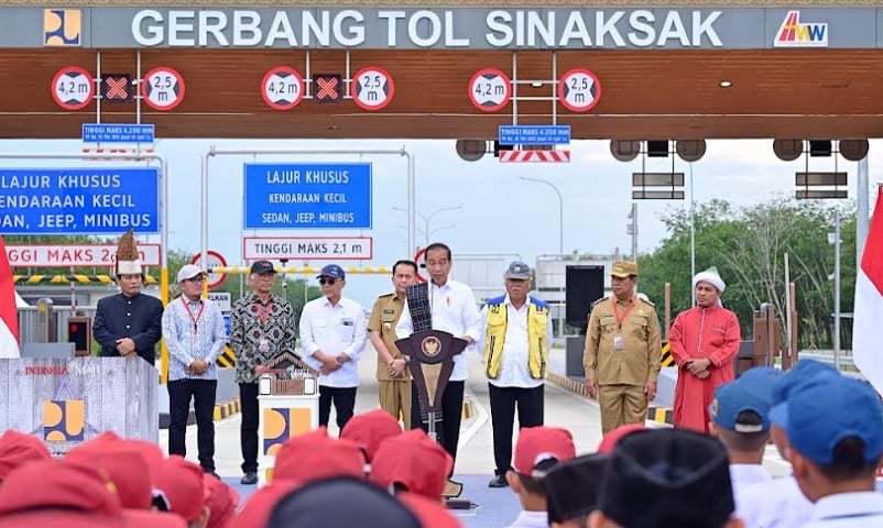 10 Tahun Pemerintahan Jokowi, Infrastruktur Jalan Tol Tingkatkan Konektivitas hingga Dorong Pertumbuhan Ekonomi