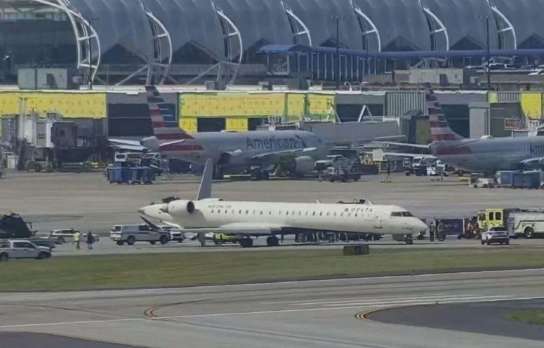 Pesawat Airbus A350 dan CRJ 900 Delta Air Lines Tabrakan di Bandara Atlanta AS