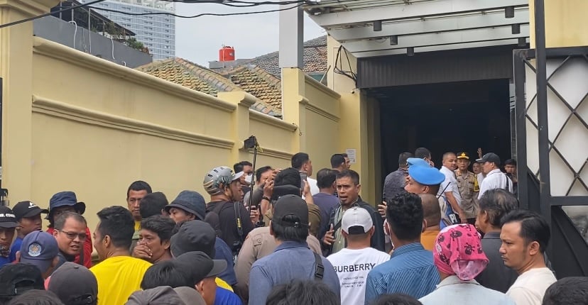 Indekos di Menteng Jakpus Digusur, Puluhan Penghuni Angkat Kaki