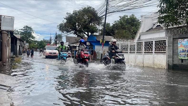 Sungai Citarum Meluap Diguyur Hujan 2 Hari, Sejumlah Wilayah di Kabupaten Bandung Banjir