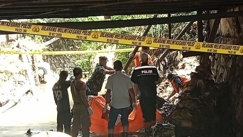 Bandung Geger, Mayat Tanpa Busana Ditemukan Mengambang di Sungai Cipadaulun