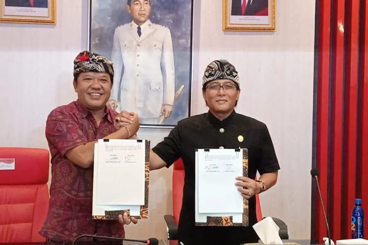 Pemkab Badung dan Bangli Tanda Tangani MoU Pembangunan Antardaerah