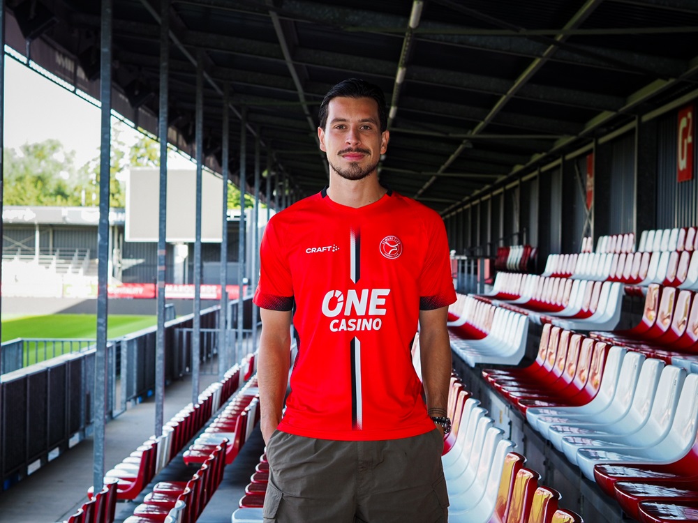 Almere City Ungkap Alasan Rekrut Thom Haye: Dia Pemain Lengkap!