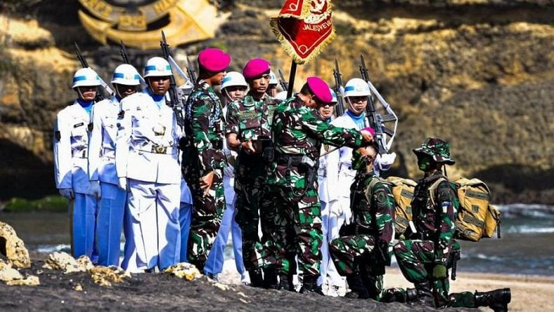 Bangga! 461 Prajurit Raih Baret Ungu Korps Marinir usai Digembleng 90 Hari