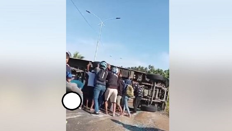 Viral Kecelakaan Maut Mobil Antar Jemput Sekolah di Manado, 2 Bocah SD Jadi Korban