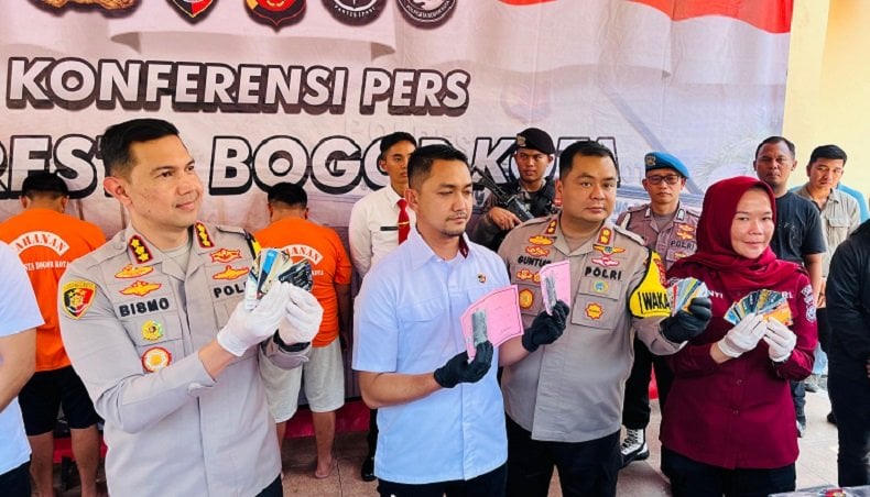 3 Pelaku Tipu Wisatawan dengan Modus Jual Beli HP di Bogor, Korban Rugi Ratusan Juta Rupiah