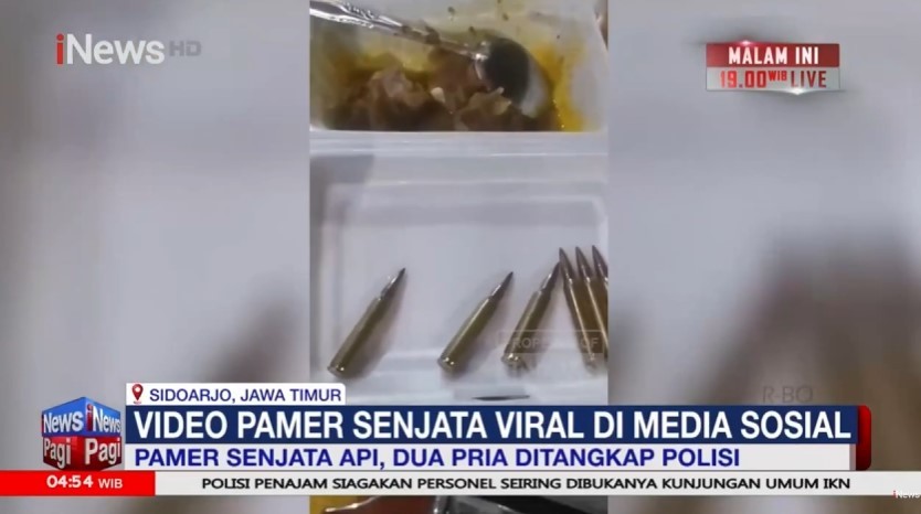 Viral! Aksi 2 Pria Pamer Senjata Api di Media Sosial, Polisi Tangkap 2 Pelaku