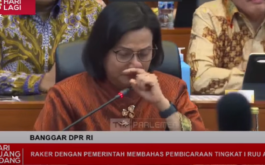 Sri Mulyani Nangis saat Pamit ke DPR:  Saya Harap Dedikasi Ini Bisa Membangun Indonesia