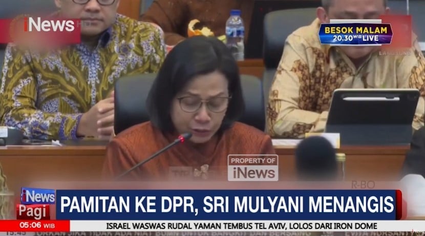 Tangis Sri Mulyani Pecah Saat Berpamitan ke DPR, Berterima Kasih atas Pengawasan