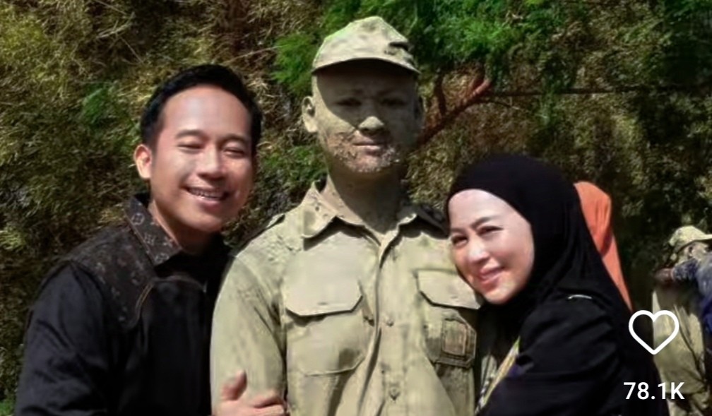 Momen Haru Denny Cagur dan Istri Bertemu Anak Setelah 3 Bulan di Sekolah Semi Militer