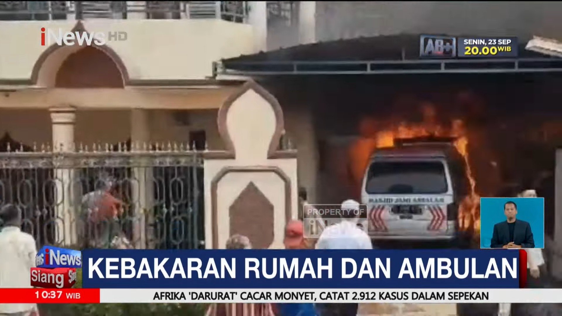 Kebakaran Hanguskan Rumah dan Mobil Ambulans di Depok