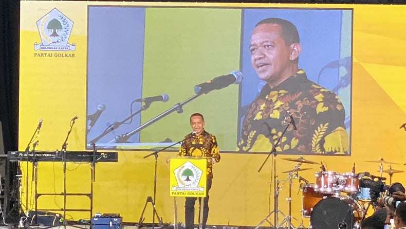 Bahlil: Pak Jokowi Tak Pernah Sampaikan akan Masuk Golkar