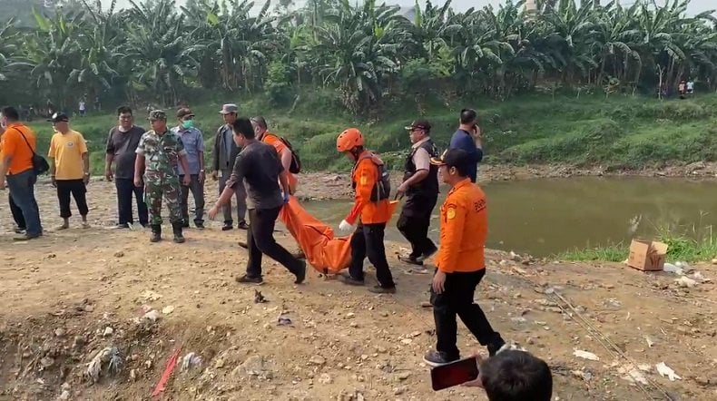 Basarnas Ulangi Pencarian di Kali Bekasi usai Temuan 7 Mayat, Tak Temukan Korban Lain