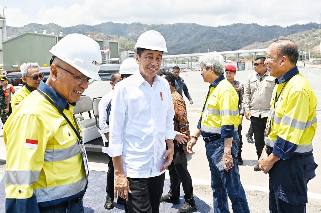 Jokowi Resmikan Smelter Amman di Sumbawa Barat Senilai Rp21 Triliun