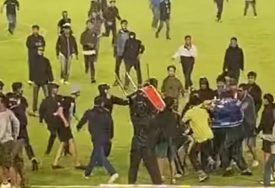 Kemenangan Persib atas Persija Dinodai Kericuhan Bobotoh, Ini Pemicunya