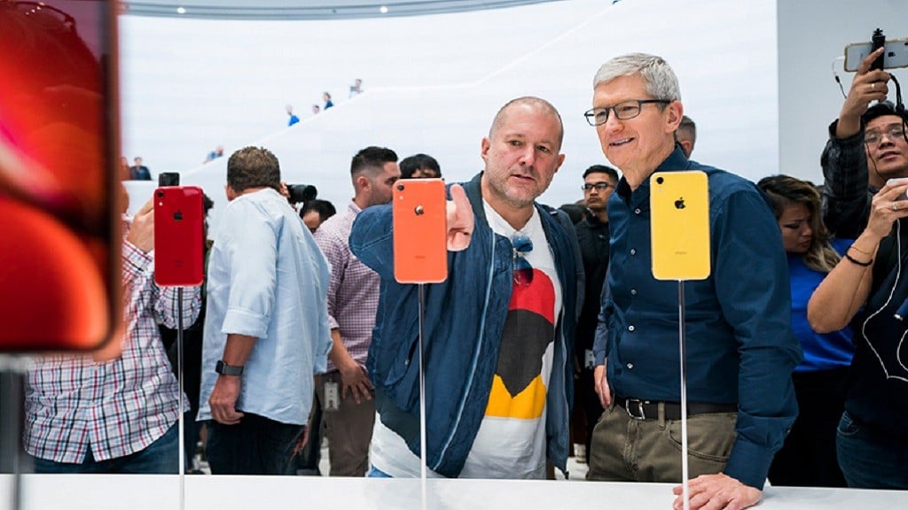 Mantan Desainer Apple Jony Ive Kerja Bareng Sam Altman, Digadang-gadang Bikin Produk Berbau AI