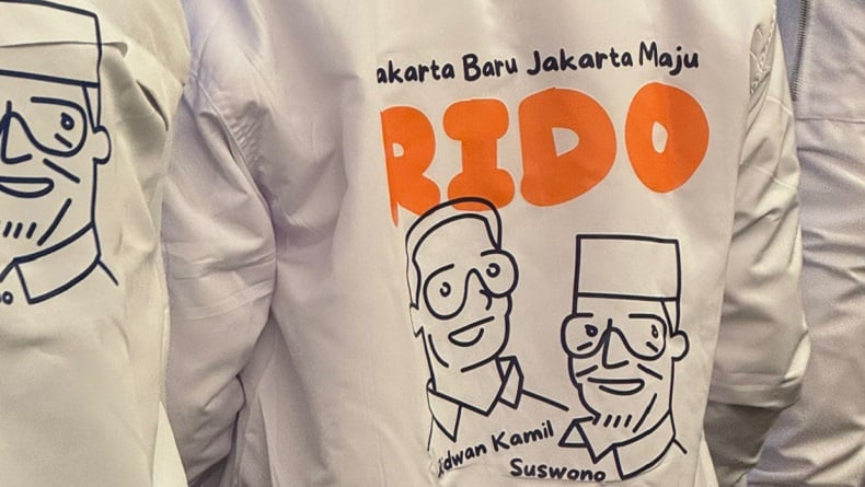 RK-Suswono Berjaket Putih Aksen Oranye saat Ambil Nomor Urut ke KPU, Siap Berjuang untuk Jakarta