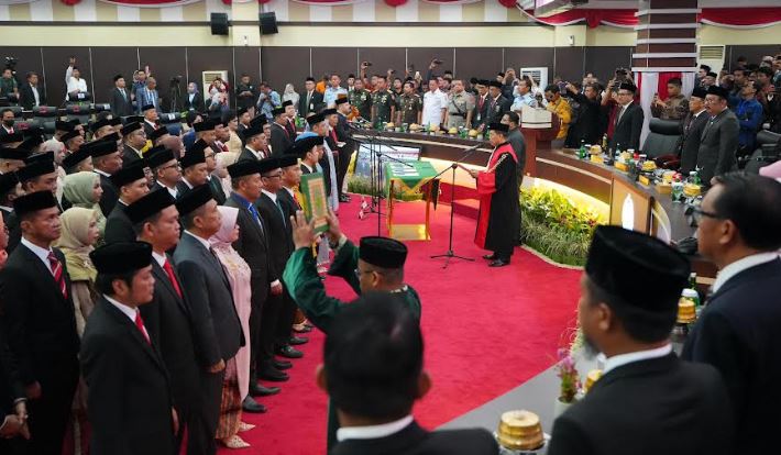 84 Anggota DPRD Sulsel Dilantik, Didominasi Wajah Baru