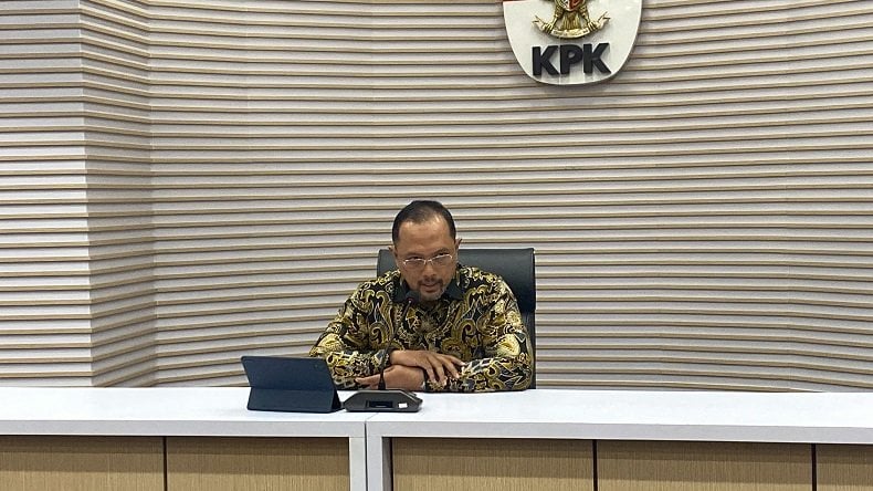 KPK Tetapkan Tiga Tersangka Kasus Dugaan Korupsi IUP di Kaltim