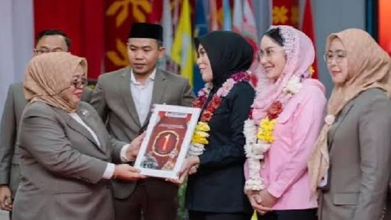 Fitrianti-Nandriani Dapat Nomor Urut 1, Optimistis Menang di Pilwalkot Palembang