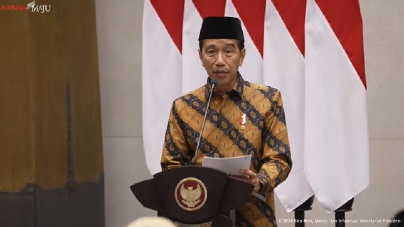 Jokowi akan Terima Brevet Kehormatan Hiu Kencana Besok