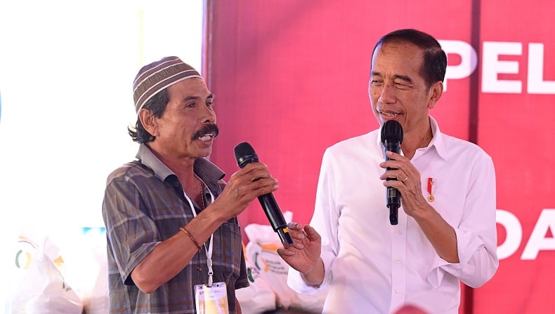 Jokowi ke Warga soal Bantuan Pangan: kalau Ketemu Pak Prabowo Minta Dilanjutkan