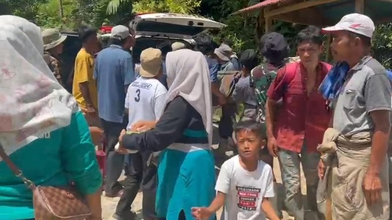 Update 15 Korban Tewas Longsor Tambang Emas Solok, 4 Dievakuasi 11 Masih Tertimbun