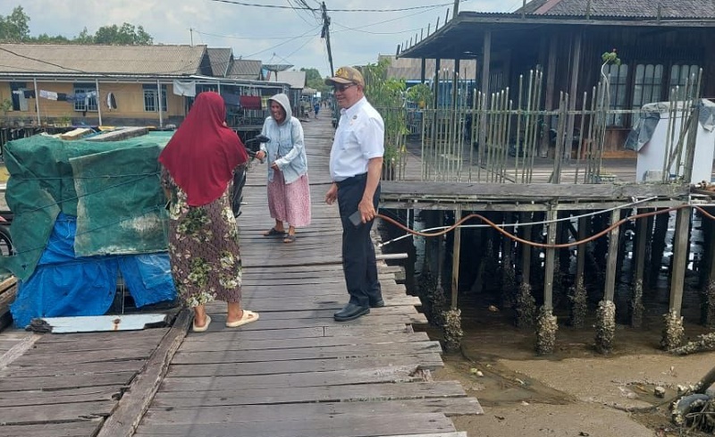 Jembatan Rusak, Bupati Kotabaru Respons Cepat Keluhan Masyarakat