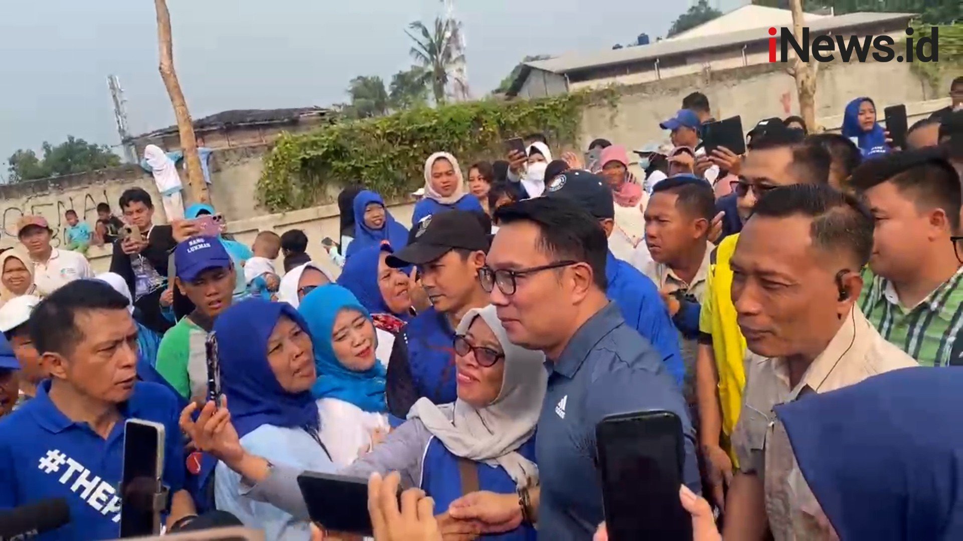 Datang ke Waduk Aseni, Ridwan Kamil Serap Aspirasi Ibu-ibu