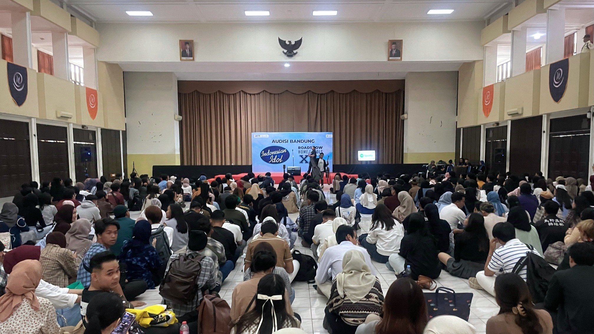 Ratusan Peserta Antusias Ikuti Audisi Terakhir Indonesia Idol XIII di Bandung