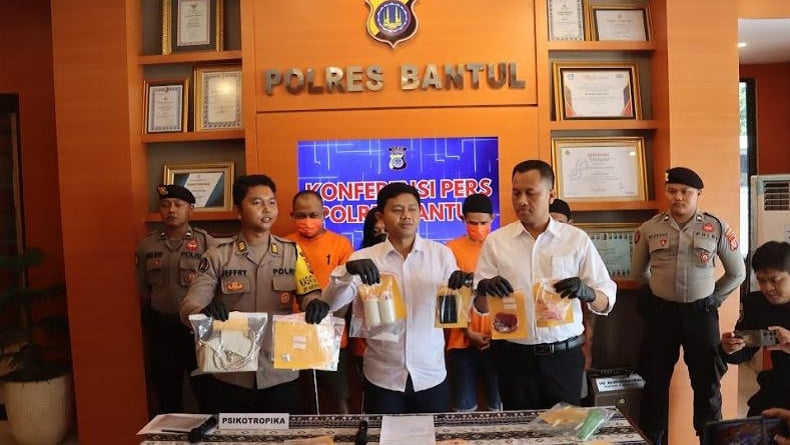 Pesta Sabu di Rumah Kos, 4 Orang di Bantul Ditangkap Polisi