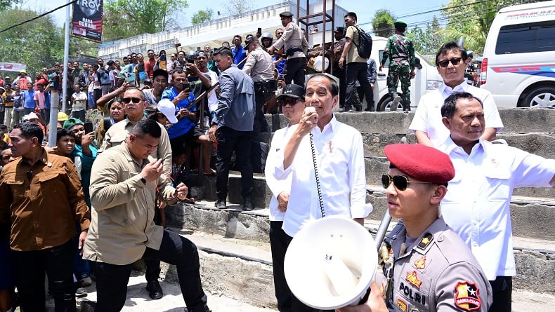 Jokowi Kunjungi Pasar Kefamenanu NTT, Kembali Minta Maaf kepada Warga