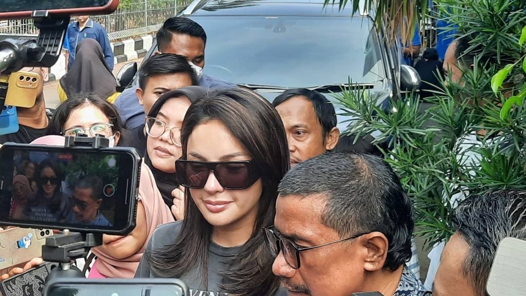 Sebarkan Hasil USG Lolly, Nikita Mirzani Tutup Pintu Damai untuk Razman dan Vadel Badjideh