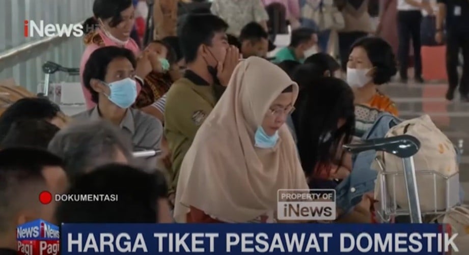 Tingkatkan Pergerakan Wisatawan, Kemenparekraf Dorong Penurunan Harga Tiket Pesawat