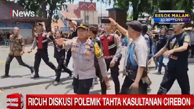 Kericuhan Warnai Polemik Takhta Keraton Kasepuhan Cirebon