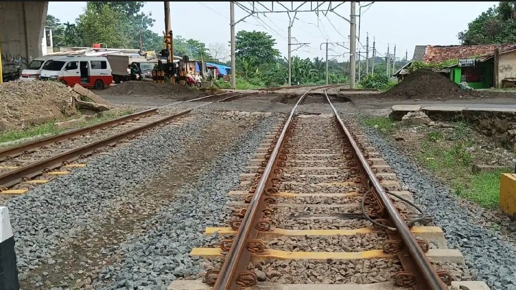 Kenapa Rel Kereta Api Menggunakan Batu? Bukan Sekadar Pengganjal, Ini Alasan Sebenarnya!