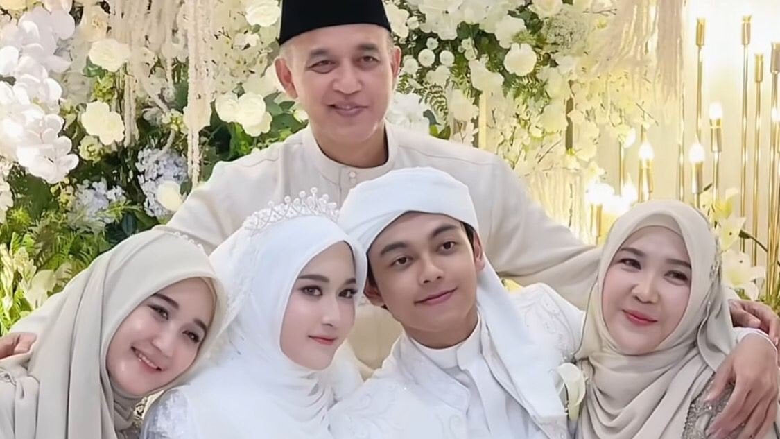 Ibu Mertua Gus Zizan Angkat Bicara usai Pernikahan Anaknya Diusik Banyak Netizen