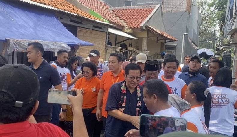 Pramono Blusukan di Kembangan Jaksel, Warga Keluhkan Masalah KJP hingga BLT