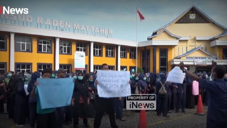 Aksi Demo Ratusan Tenaga Honorer RSUD Jambi, Tuntut Keadilan Rekrutmen PPPK