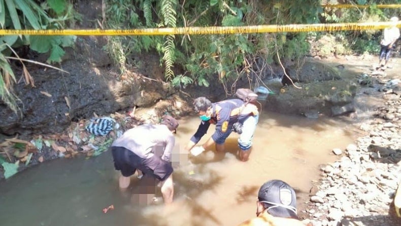 Cianjur Geger, Mayat Mahasiswa Ditemukan Mengambang di Sungai Cijati