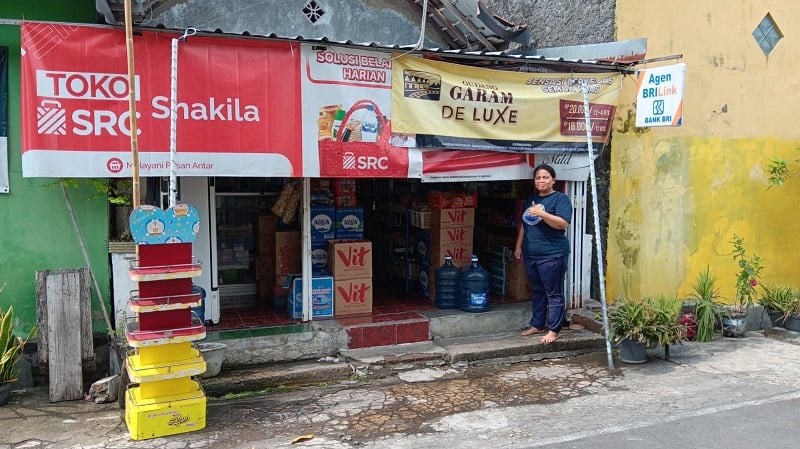 Berkat Kemitraan AgenBRILink, Karyawan Minimarket Ini Sukses Kembangkan Toko Kelontong