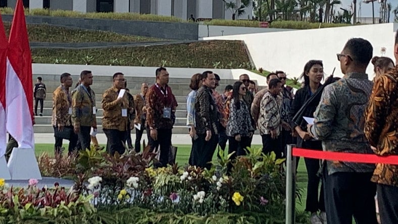 Wamenparekraf Angela Tanoesoedibjo Hadiri Peresmian Istana Negara di IKN