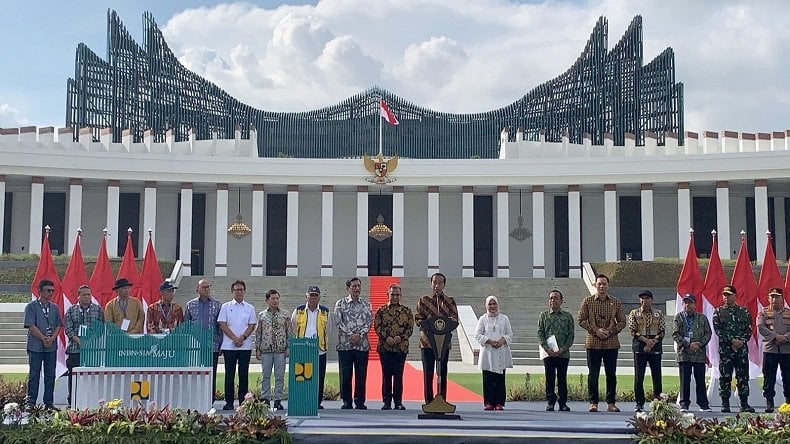 Jokowi Resmikan Istana Negara IKN, Titip Peresmian Istana Garuda ke Prabowo