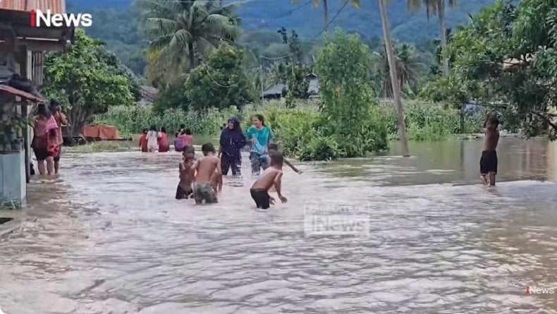 Banjir di Aceh Tenggara Sudah 5 Hari Tak Kunjung Surut, Warga Terjebak Genangan Air