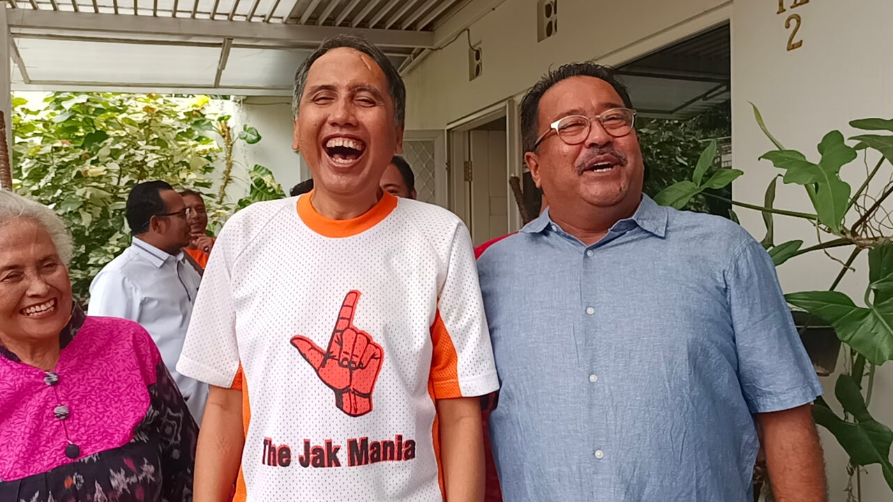 Rano Karno Kenang Masa Lalu Bersama Gugun Gondrong: Orang Pertama Bangun Jakmania