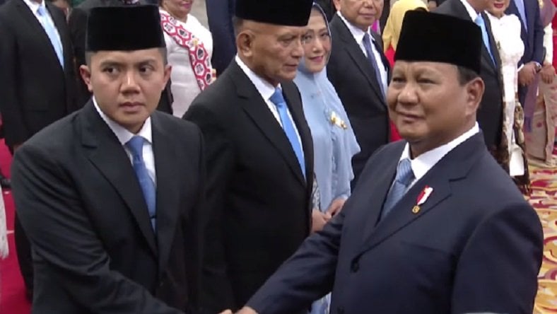 Prabowo Terbitkan Perpres Atur Seskab di Bawah Setmilpres