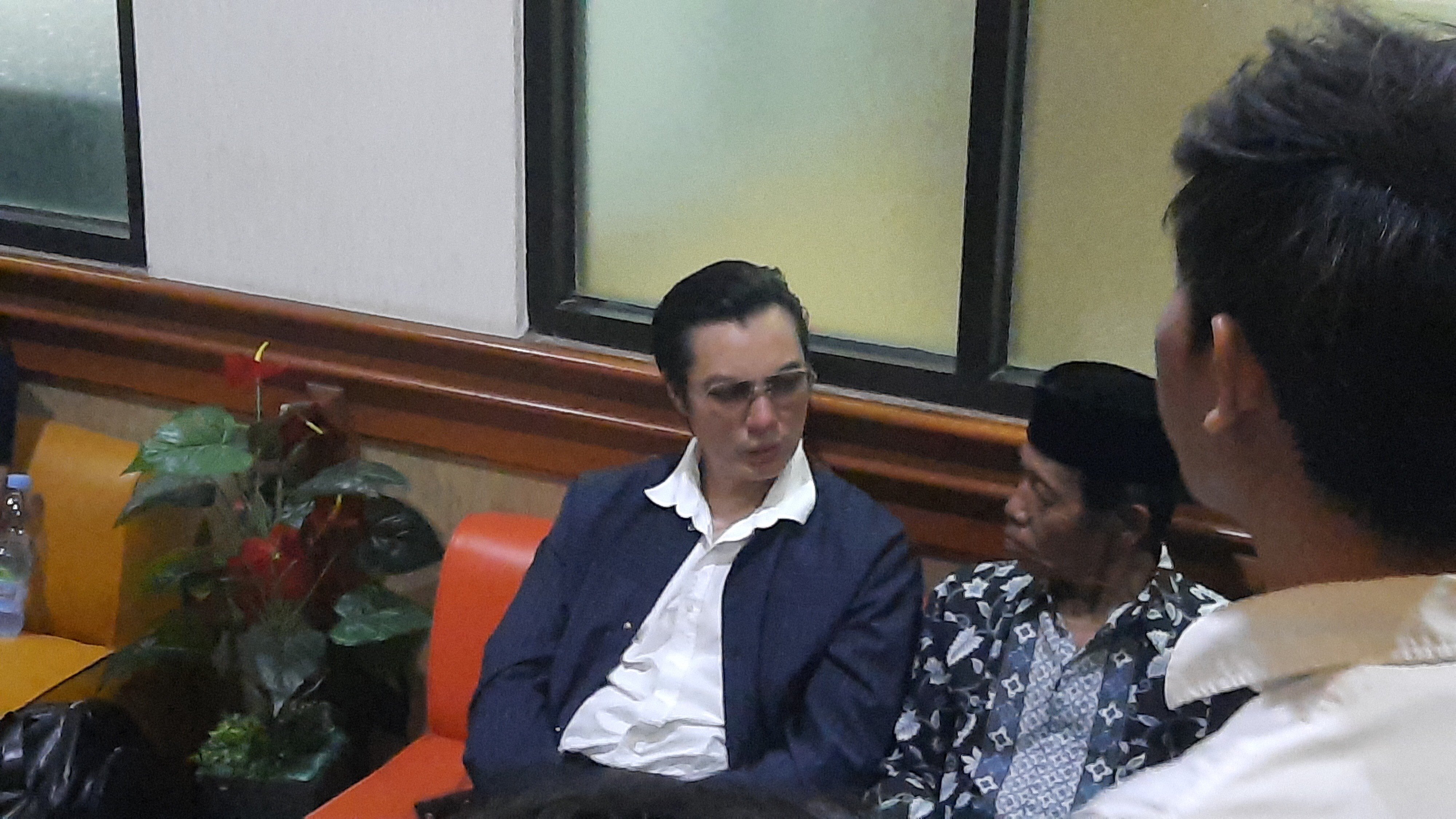 Baim Wong Hadir Kepagian di Sidang Cerai Perdana, Siap Pisah dari Paula Verhoeven